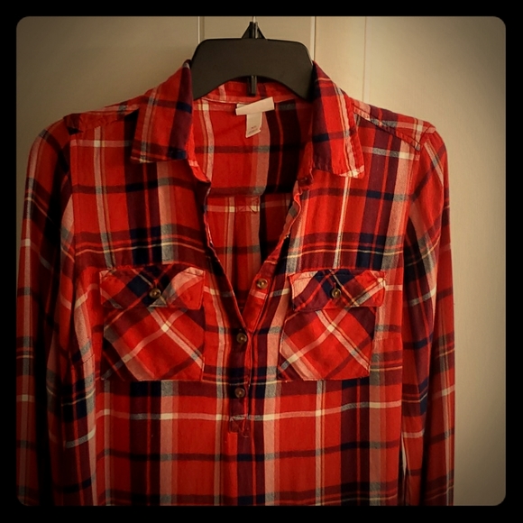 Maternity top - Picture 1 of 4